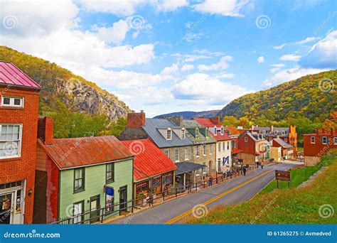 towns in wv mountains.